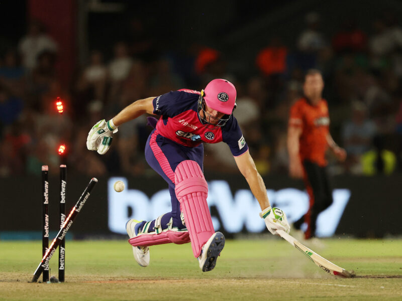 Sunrisers title defence on track as they book Qualifier 1 spot