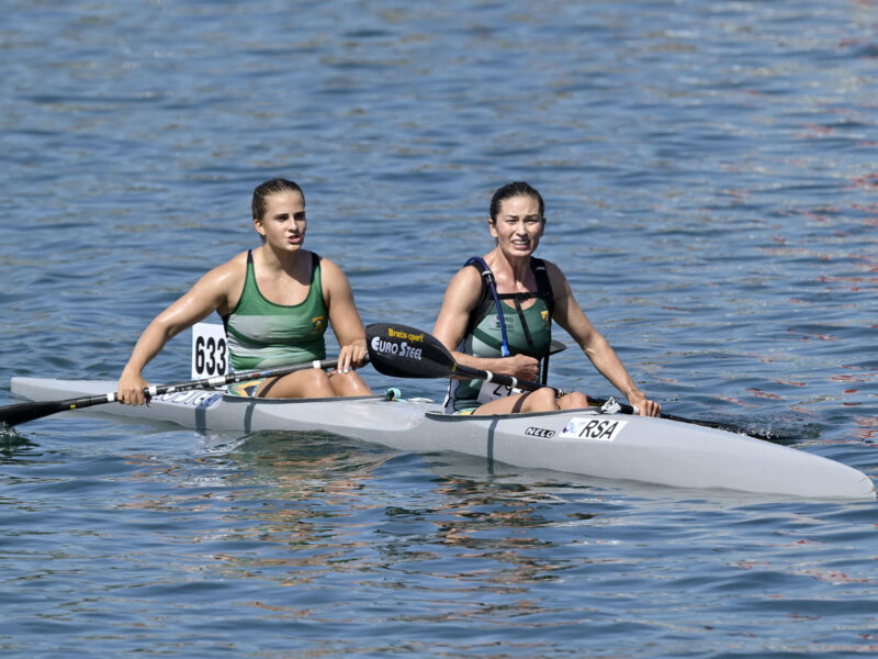 Hockly and Mackenzie save their champs with a fifth silver for SA