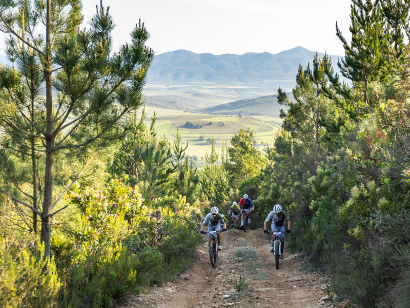 Du Preez and Goosen Win Cape Pioneer Stage 2 with Bike Throws