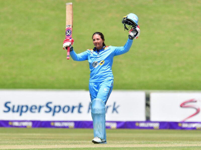 Luus, Wyngaard Lead Titans To Emphatic Victory